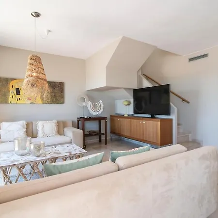 Floor With Magic View *