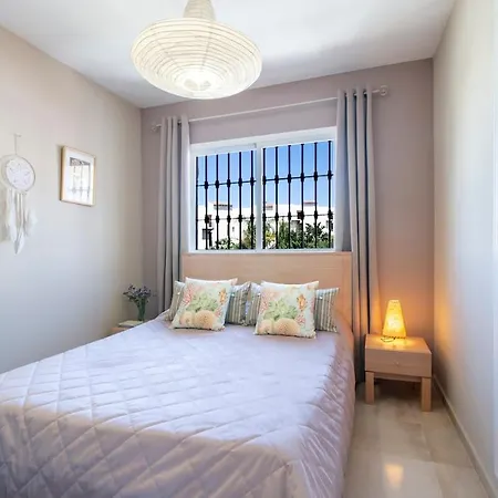 Floor With Magic View * 카사레스