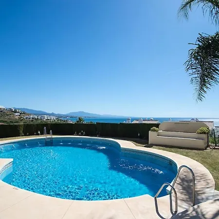 Floor With Magic View شقة